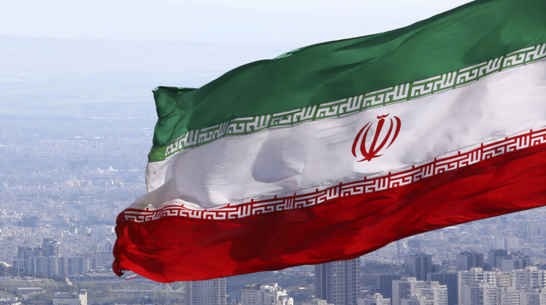 طهران تعلن عن اجتماع بين خبراء الدفاع في إيران وأوكرنيا.. لماذا؟